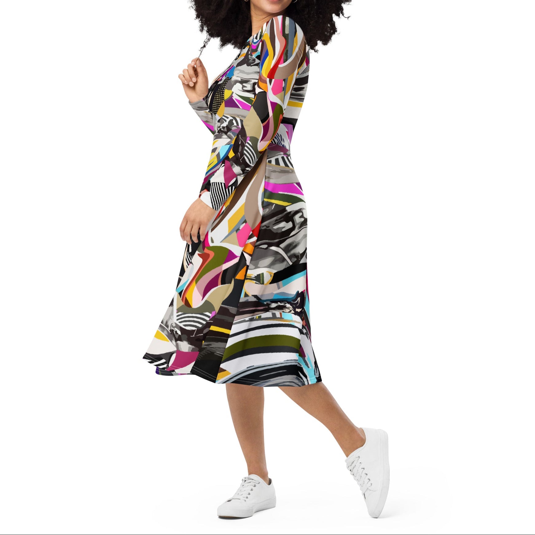 Abstract grey and black striped midi dress with long sleeves and side pockets, featuring a dynamic wavy pattern and clean modern silhouette.